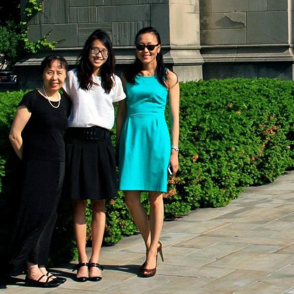 Meet your Posher, Cindy - Picture 1 of 1